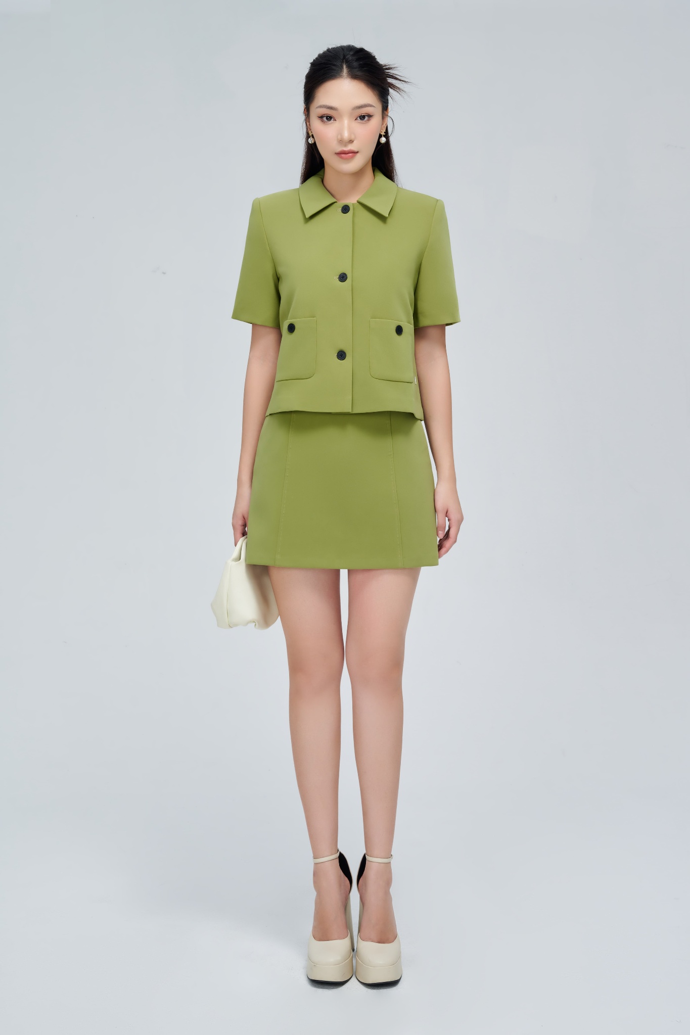 Áo Blazer cổ đức , 2 túi ốp tròn - Image 4