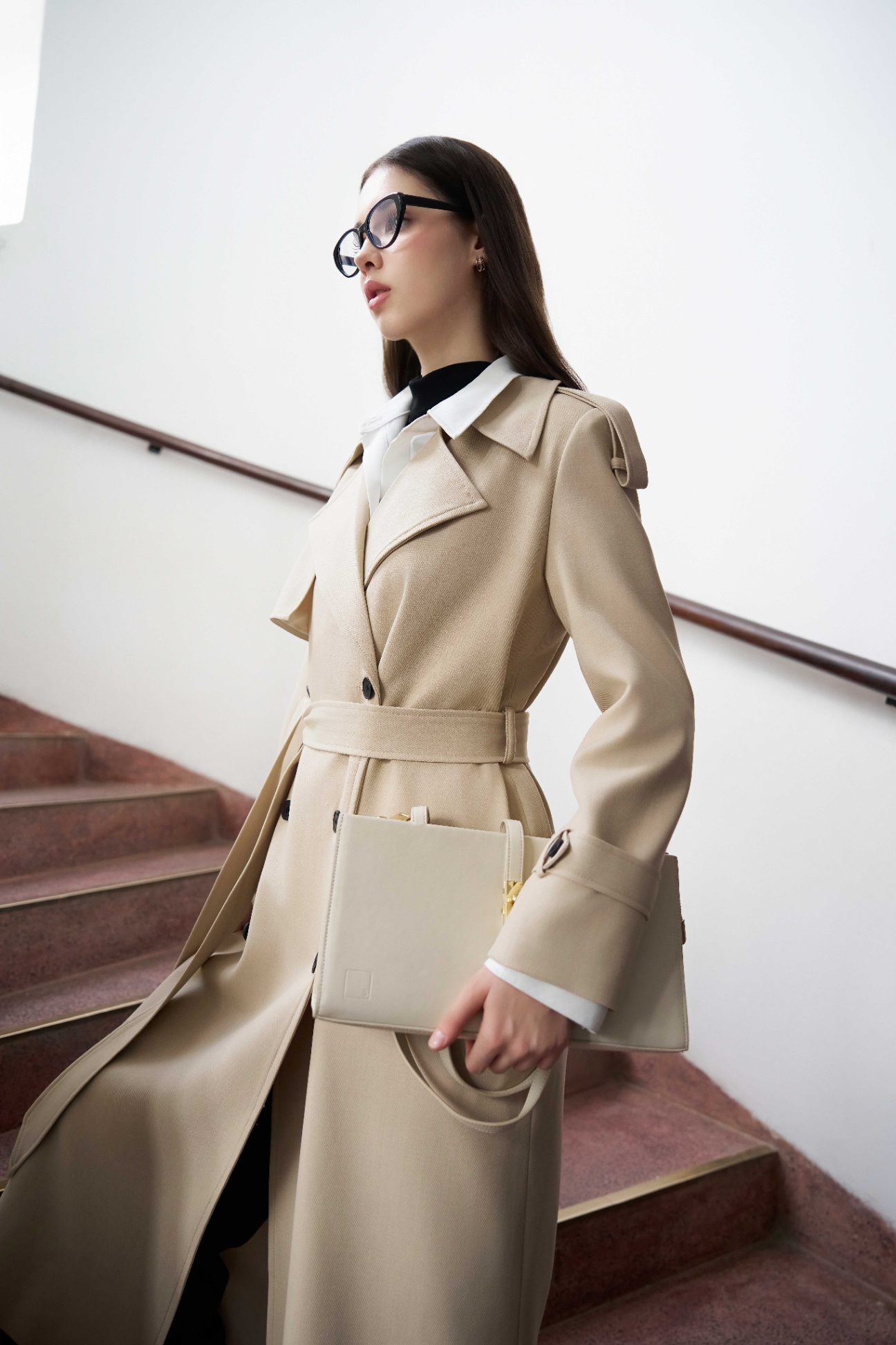 Áo Trench Coat dáng suông rộng 2 hàng cúc thắt đai eo - Image 4