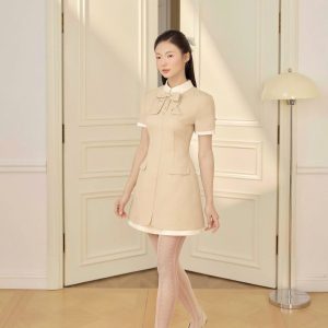 Đầm Thu Đông dáng A cổ đức phối nơ